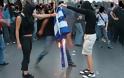 35χρόνος μαντράχαλος που το παίζει φασιστοαντεξουσιαστής..έγδυσε 12χρονο, επειδή φορούσε μπλούζα με ελληνική σημαία!