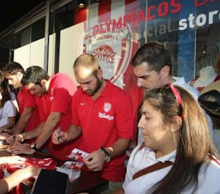 ΦΩΤΟΓΡΑΦΙΕΣ ΑΠΟ ΤΗΝ ΠΑΡΟΥΣΙΑΣΗ ΤΗΣ ΧΡΥΣΗΣ ΦΑΝΕΛΑΣ ΤΩΝ ΠΡΩΤΑΘΛΗΤΩΝ! - Φωτογραφία 6