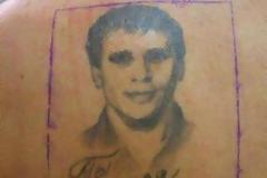 Ήθελε με κάθε τρόπο να ξεφορτωθεί το τατουάζ του πρώην της…