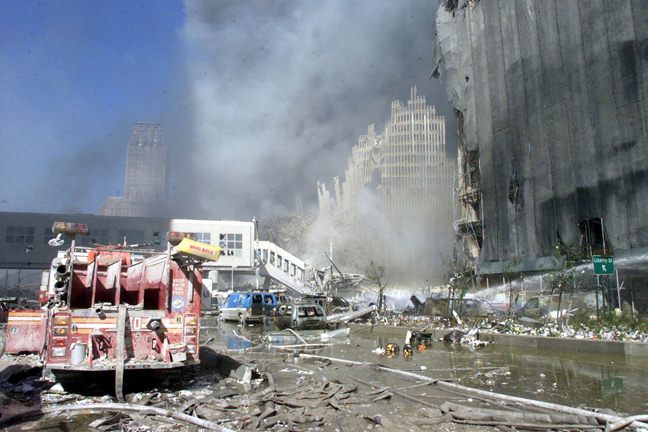 11.9.2011: Η ημέρα που συγκλόνισε τον κόσμο! - Φωτογραφία 23