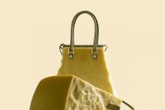 ΔΕΙΤΕ: Γυναικεία αξεσουάρ από …τρόφιμα