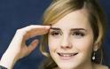 Emma Watson: Σερφάρισμα… υψηλού κινδύνου