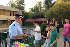Λαμία: Καλή σχολική χρονιά από την τροχαία με συμβουλές οδικής ασφάλειας...