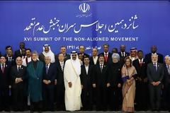 Οι Αδεσμεύτοι: μια ουτοπία σε αναζήτηση νέας πυξίδας