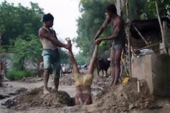 Τα απίστευτα της μακρινής Ινδίας