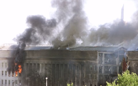 Αναπάντητα ερωτήματα - Οι θεωρίες συνωμοσίας πίσω από την 11η Σεπτεμβρίου - Φωτογραφία 7