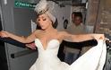 Η Lady Gaga διασκέδασε σε club ντυμένη νύφη - Φωτογραφία 4