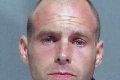 Απήγαγε, βίασε και σκότωσε 19χρονη και τώρα ικετεύει να τον σκοτώσουν!