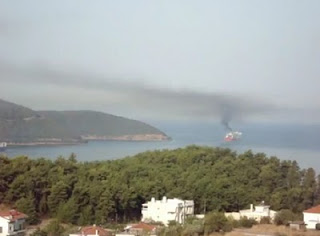 Στέλνουν μηνύματα πρόκλησης τα φουγάρα των πλοίων στην Ηγουμενίτσα [video] - Φωτογραφία 1
