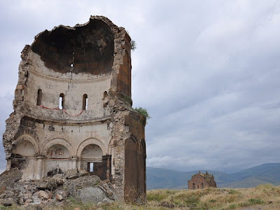 Η πόλη με τις χίλιες και μία εκκλησίες - Φωτογραφία 11