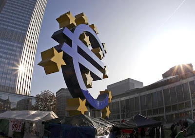 Κρίσιμη απόφαση για το ευρώ και τον μηχανισμό διάσωσης - Φωτογραφία 1