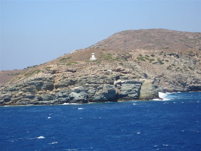 Bloomberg: «Στην Ελλάδα υπάρχουν 40 ακατοίκητα νησιά για ενοικίαση» - Φωτογραφία 1