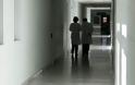 AXAIA: Χρυσαυγίτες ξυλοκόπησαν γιατρό που ζητούσε φακελάκι