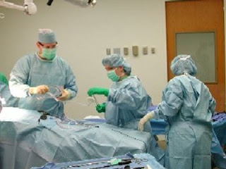 Πρωτοποριακή χειρουργική επέμβαση από ομάδα ιατρών στο Τέξας - Φωτογραφία 1