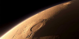 Χιόνι διοξειδίου του άνθρακα φαίνεται ότι πέφτει στο νότιο πόλο του Άρη - Φωτογραφία 1