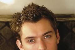 Απίστευτο: Δείτε πως ήταν και πως έγινε ο Jude Law!! [φωτο]