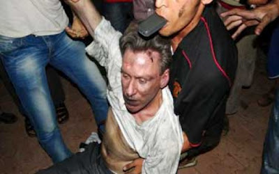 Ο πρεσβευτής των ΗΠΑ στη Λιβύη: λυντσαρίστηκε από διαδηλωτές ή πέθανε από ρουκέτα; - Φωτογραφία 1