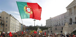 ΔΝΤ προς Πορτογαλία: «Χαλαρώστε τα μέτρα λιτότητας» - Φωτογραφία 1
