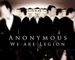Βίντεο από σύλληψη μέλους των Anonymous - Φωτογραφία 1
