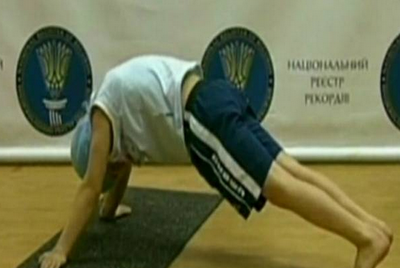 Βίντεο: 7χρονος έσπασε το εθνικό ρεκόρ με 4.000 push-ups! - Φωτογραφία 1