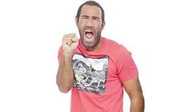 Α. ΚΑΝΑΚΗΣ: Δείτε με ποια - κορυφαία - τραγουδίστρια... βγαίνει!