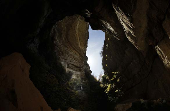 20+1 εξωπραγματικά σπήλαια απ’ όλο τον κόσμο - Φωτογραφία 16