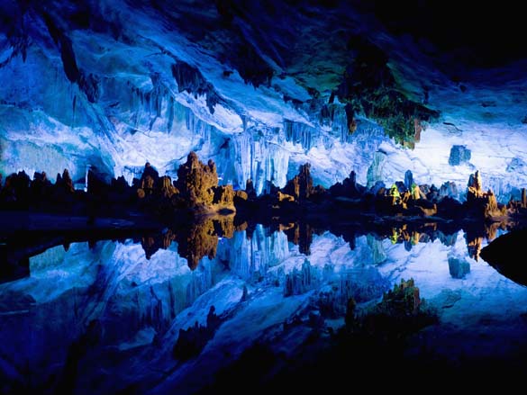 20+1 εξωπραγματικά σπήλαια απ’ όλο τον κόσμο - Φωτογραφία 20