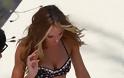 ΔΕΙΤΕ:  Η Candice Swanepoel προκαλεί... κύματα ενθουσιασμού - Φωτογραφία 2
