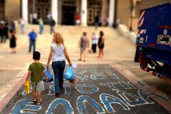 Πανελλήνια αιμοδοσία Χρυσής Αυγής και διανομή τροφίμων στον Άγιο Παντελεήμονα [video]