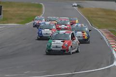 Ξεκίνησε η αναμετάδοση του talent show Abarth Make it your race για επίδοξους οδηγούς αγώνων