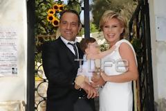 Κ. Καραβάτου – Κ. Κατσούλης: Η βάφτιση της κόρης τους στο Λυκαβηττό!