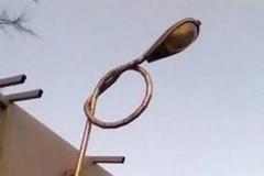 ΔΕΙΤΕ:  Κάτι δεν πήγε καλά...