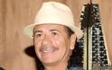 Τα απομνημονεύματά του γράφει ο Carlos Santana