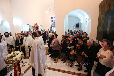 Τα ιερά εγκαίνια του ιερού ναού των Αγίων Κωνσταντίνου και Ελένης στο Ελαιοχώρι της Κυνουρίας - Φωτογραφία 2