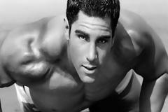 Μια διαφορετική ‘’ερωμένη’’ για τους γυμνασμένους άνδρες!