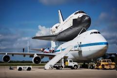 Τα πάντα έτοιμα για τη τελευταία πτήση του Endeavour