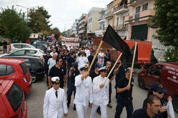 Διαμαρτυρία των ένστολων στην Ηγουμενίτσα - Φωτογραφία 2