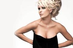 ΔΕΙΤΕ: To εσώρουχο της Μενεγάκη... αγνοείται!