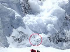 Νεπάλ: Εννιά ορειβάτες νεκροί, ανάμεσά τους και Ευρωπαίοι από χιονοστιβάδα - Φωτογραφία 1