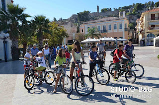 Ποδηλατάδα σε Ναύπλιο από τις ορθοπεταλιές στα πλαίσια της ημέρας χωρίς αμάξι - Φωτογραφία 1