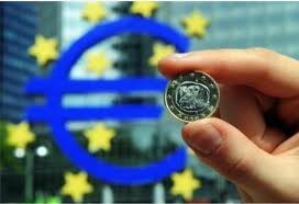 Πιέσεις στο ευρώ λόγω αβεβαιότας για Ισπανία και Ελλάδα - Φωτογραφία 1