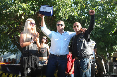 Παρουσία του Δημάρχου Αμαρουσίου Γ. Πατούλη, 2.500 θεατές έδωσαν το παρών στα καλλιστεία μοτοσικλέτας Harley Davidson - Φωτογραφία 2