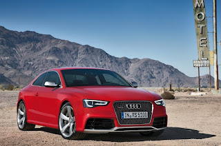 2012 Audi RS5 photo gallery - Φωτογραφία 13