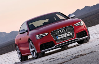 2012 Audi RS5 photo gallery - Φωτογραφία 9