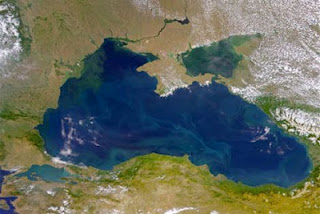 Έντονη κινητικότητα παρατηρείται στη Μαύρη Θάλασσα - Φωτογραφία 1