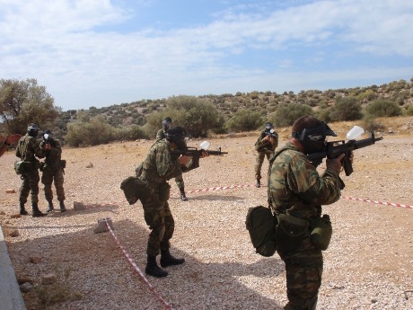 Φωτό από τη Στρατιωτική Εκπαίδευση των Ευελπίδων - Φωτογραφία 5