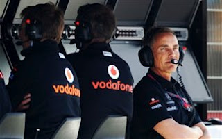 «Όποιος θέλει νίκες, δεν πρέπει να φεύγει από τη McLaren» - Φωτογραφία 1