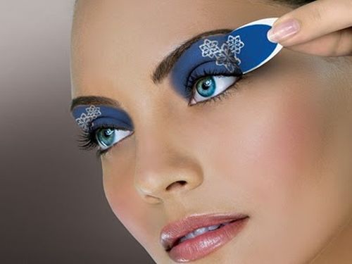 ΑΠΙΘΑΝΗ ΠΑΤΕΝΤΑ | Αυτοκόλλητο σου χαρίζει το μακιγιάζ που θες - Φωτογραφία 3