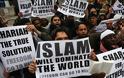 Μέρκελ: “Το Ισλάμ είναι κομμάτι της Γερμανίας”! (Να ποιοι στηρίζουν τους λάθρο...)