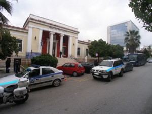 Τηλεφώνημα για βόμβα στα δικαστήρια Xαλκίδας - Φωτογραφία 1